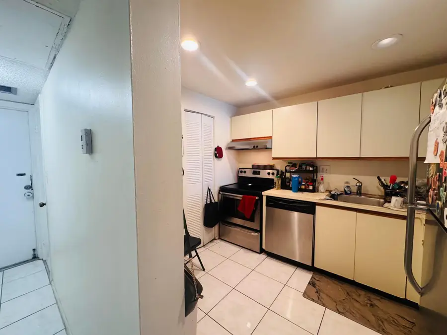8025 S Colony Cir Circle #203, Tamarac, FL 33321 - #2