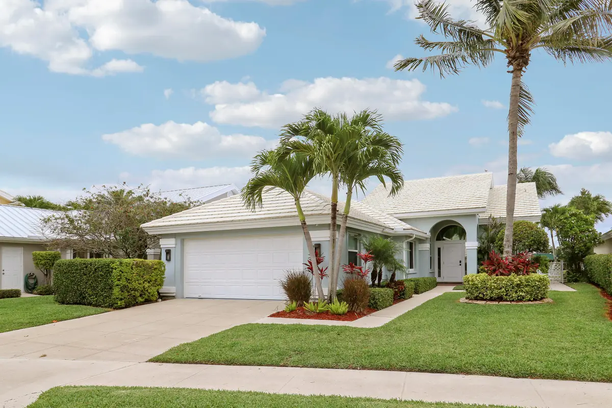 1560 Wilderness Road, West Palm Beach, FL 33409 - #1