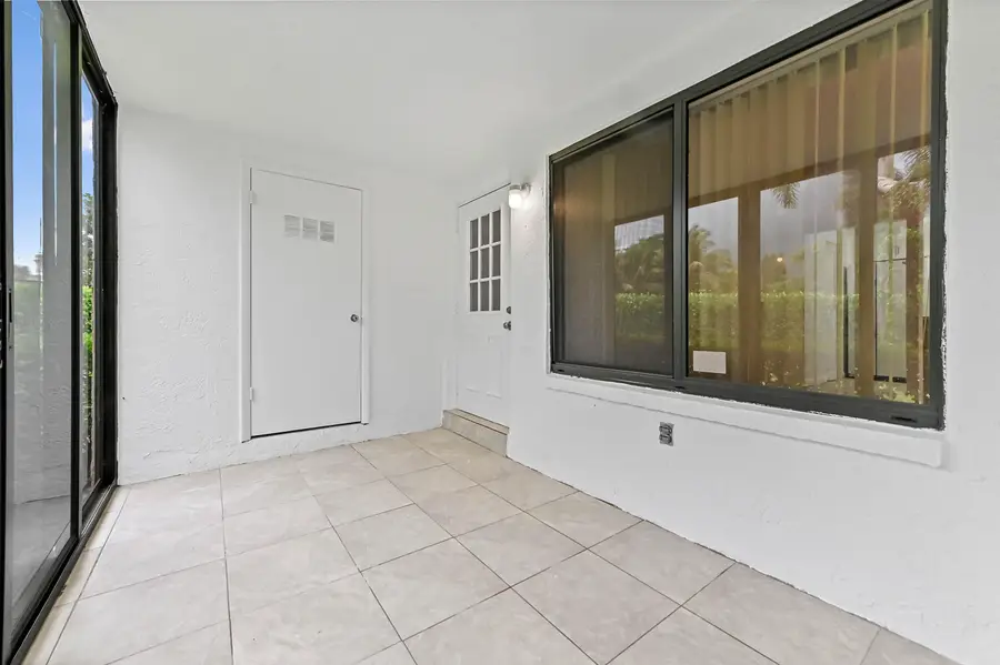319 Knotty Pine Circle #C-1, Greenacres, FL 33463 - #3