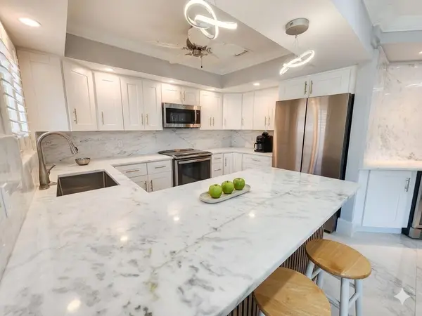 75 Venetian Drive #D-11, Delray Beach, FL 33483