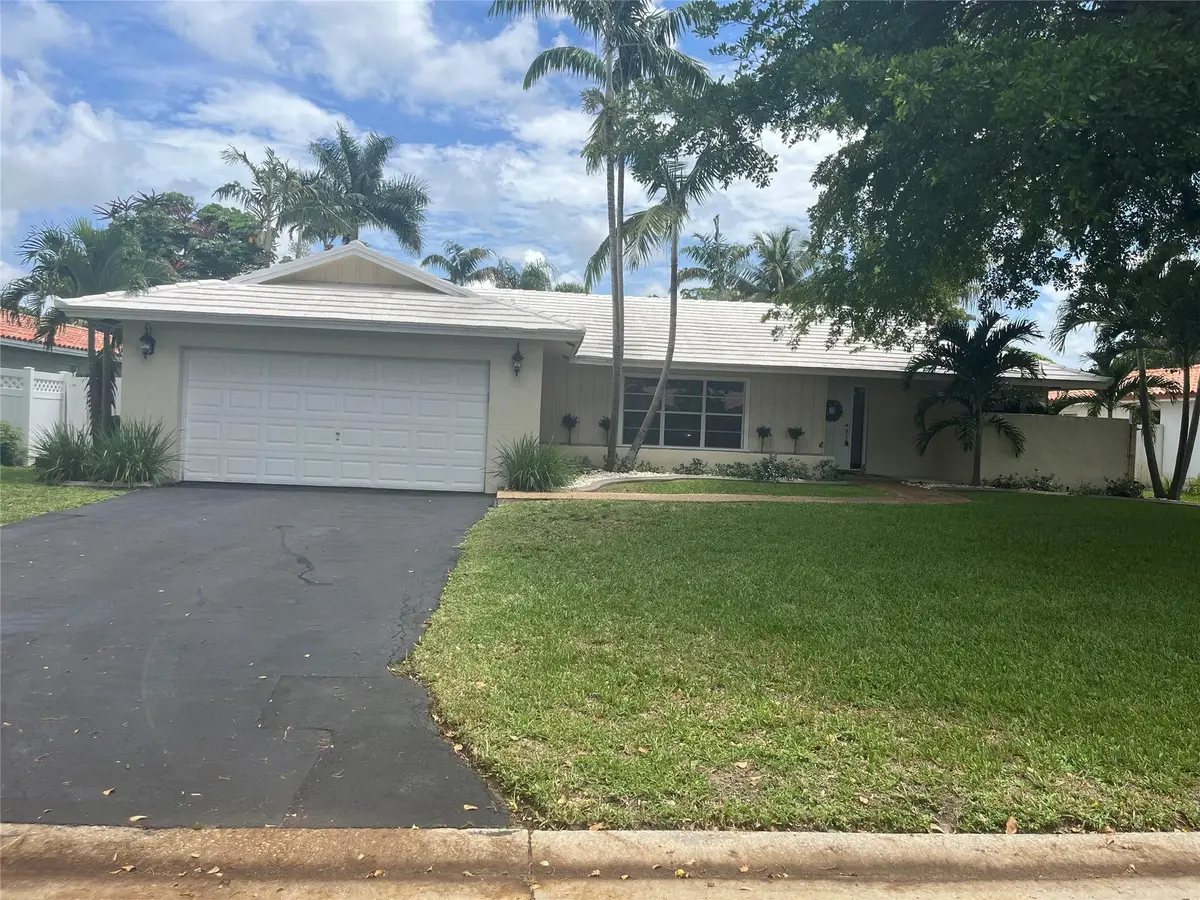 10734 NW 17th Manor, Coral Springs, FL 33071 - #1
