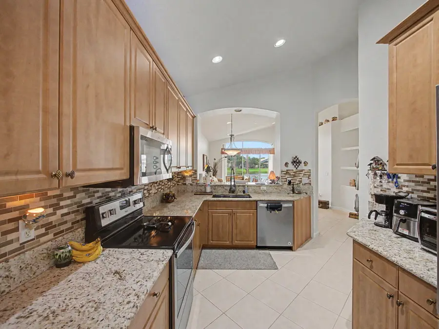 806 NW Rutherford Court, Port Saint Lucie, FL 34983 - #3