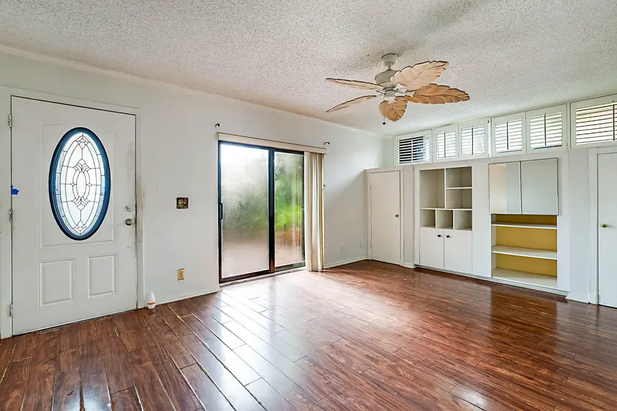 3665 Victoria Drive, West Palm Beach, FL 33406 - #2