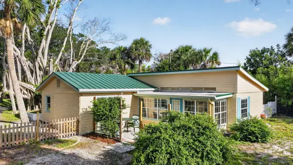 681 Rio Vista Drive, Fort Pierce, FL 34982