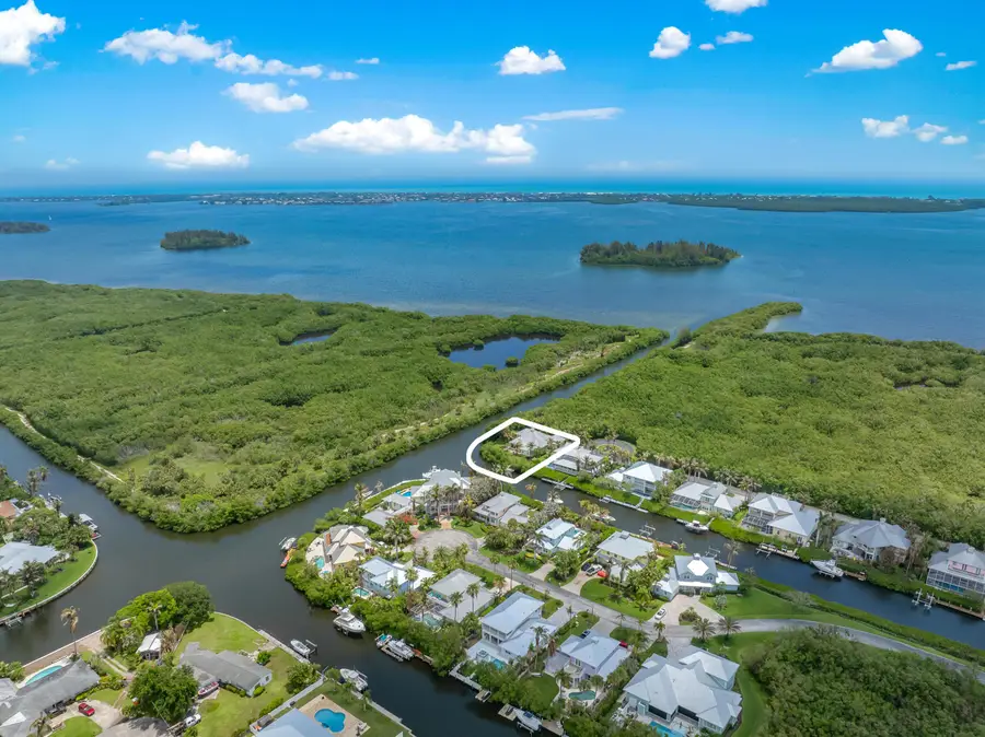 2165 SE 7th Ave Avenue Se, Vero Beach, FL 32962 - #3