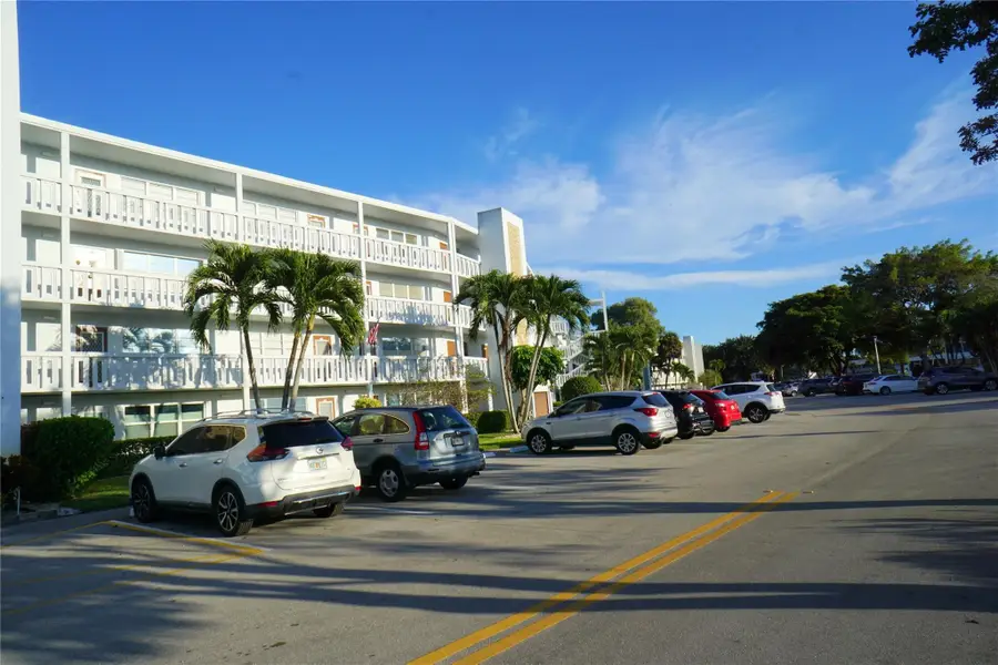 4029 Newport #4029, Deerfield Beach, FL 33442 - #2
