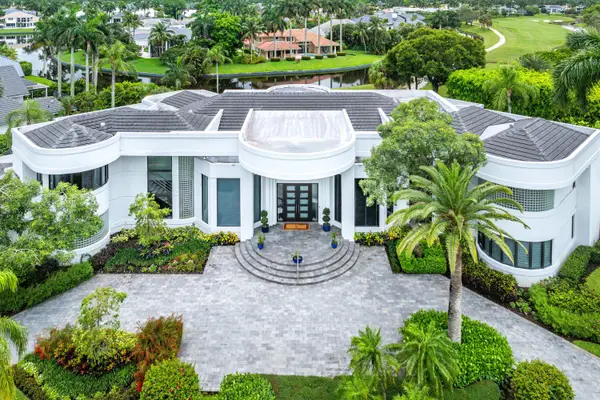 7027 Queenferry Circle, Boca Raton, FL 33496