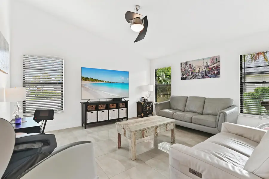 4383 Willow Pond Circle, West Palm Beach, FL 33417 - #3