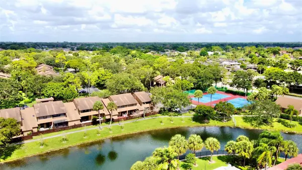 7750 NW 79th Avenue #H5, Tamarac, FL 33321