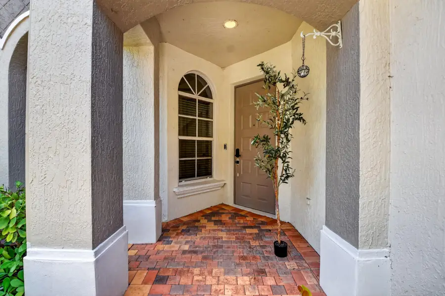 6421 Bella Circle #303, Boynton Beach, FL 33437 - #2