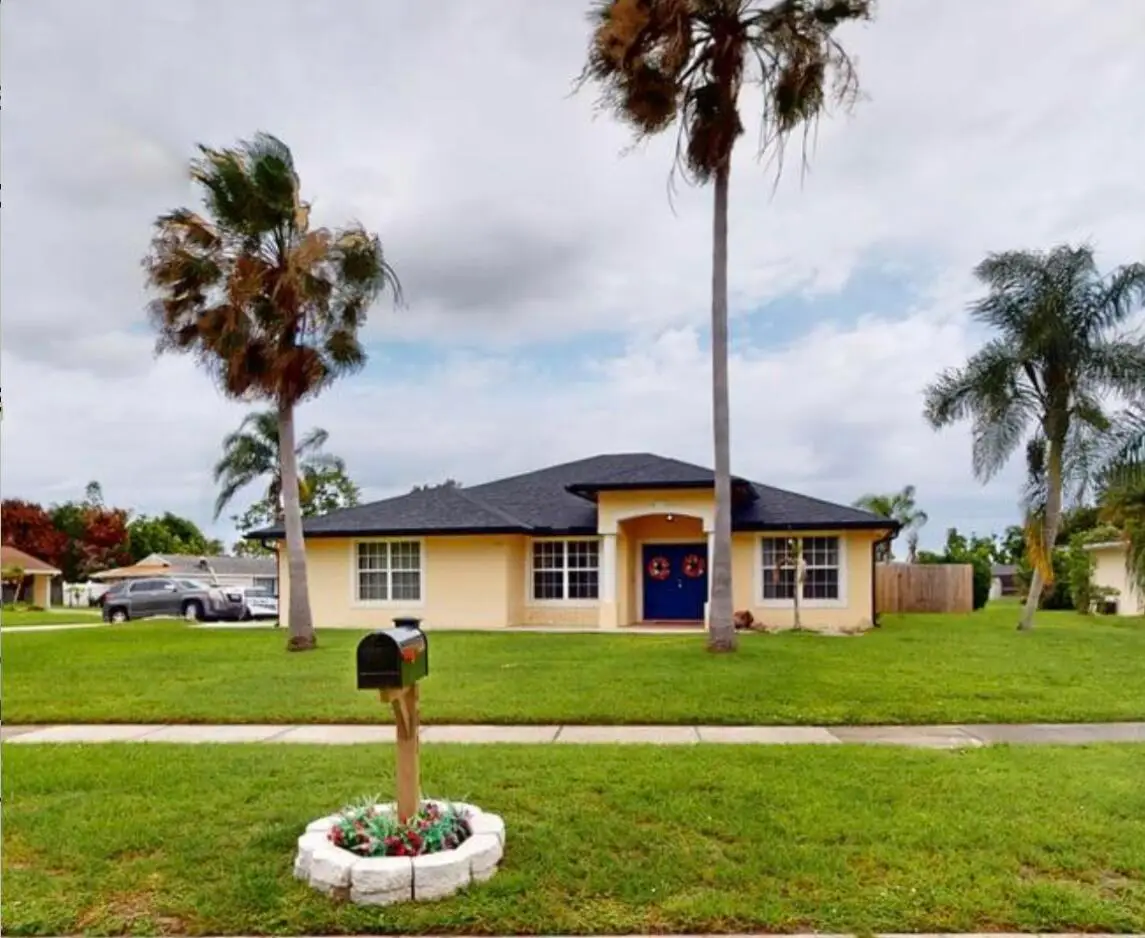 201 NE Faring Avenue, Port Saint Lucie, FL 34983 - #1