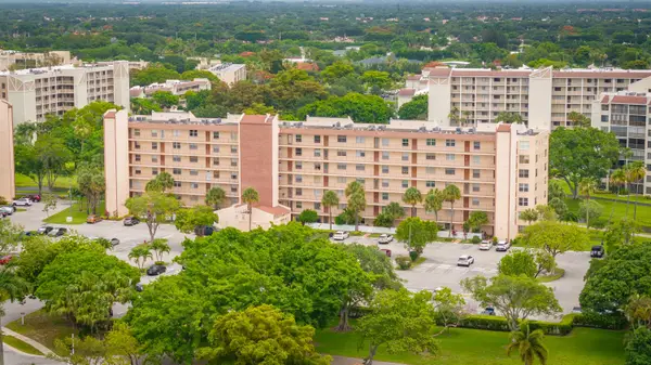 14527 Bonaire Boulevard #203, Delray Beach, FL 33446