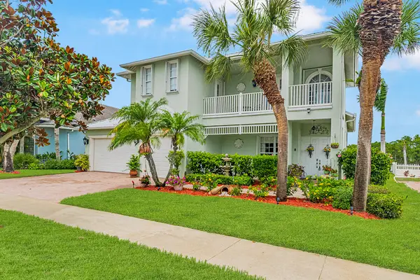 205 NW Magnolia Lakes Boulevard, Port St Lucie, FL 34986