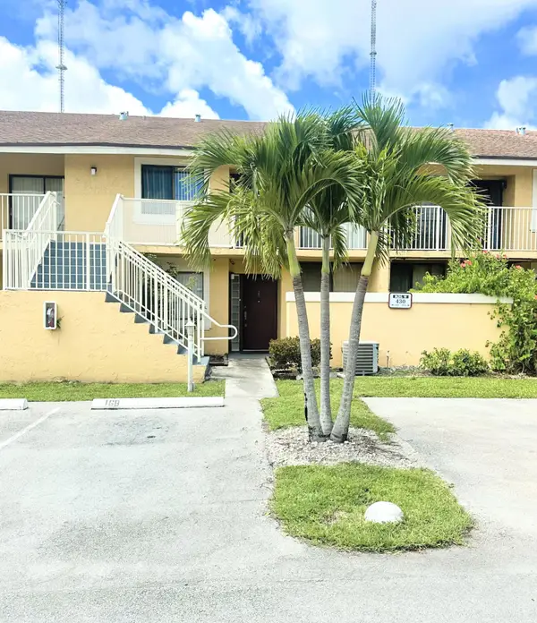 430 NW 214th Street #103, Miami Gardens, FL 33169