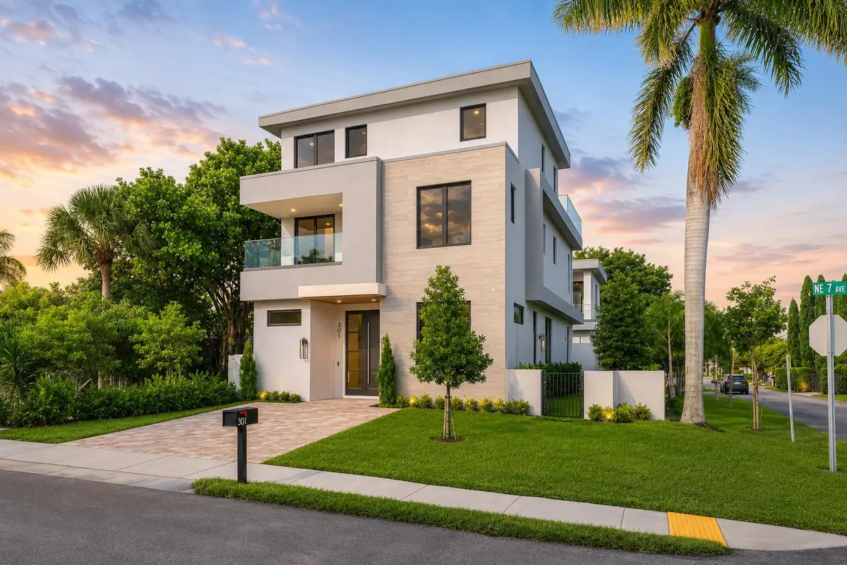 301 NE 7th Avenue, Delray Beach, FL 33483 - #1