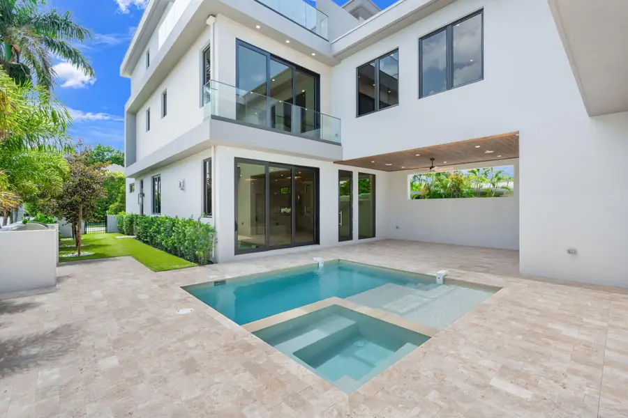 301 NE 7th Avenue, Delray Beach, FL 33483 - #3
