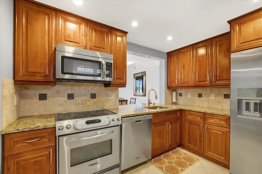 5190 Las Verdes Circle #108, Delray Beach, FL 33484 - #2