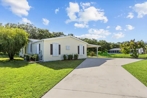 8008 Long Drive, Port St Lucie, FL 34952