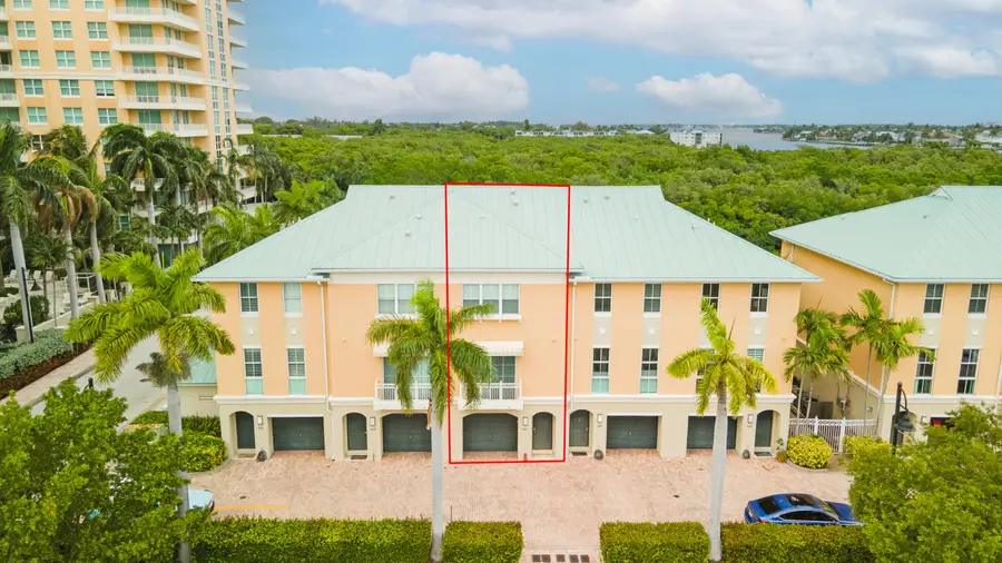 643 Casa Loma Boulevard, Boynton Beach, FL 33435 - #3