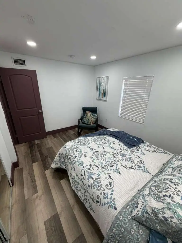 325 NW 135th Street, North Miami, FL 33168 - #3