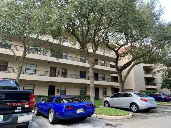 10501 W Broward Boulevard #405, Plantation, FL 33324