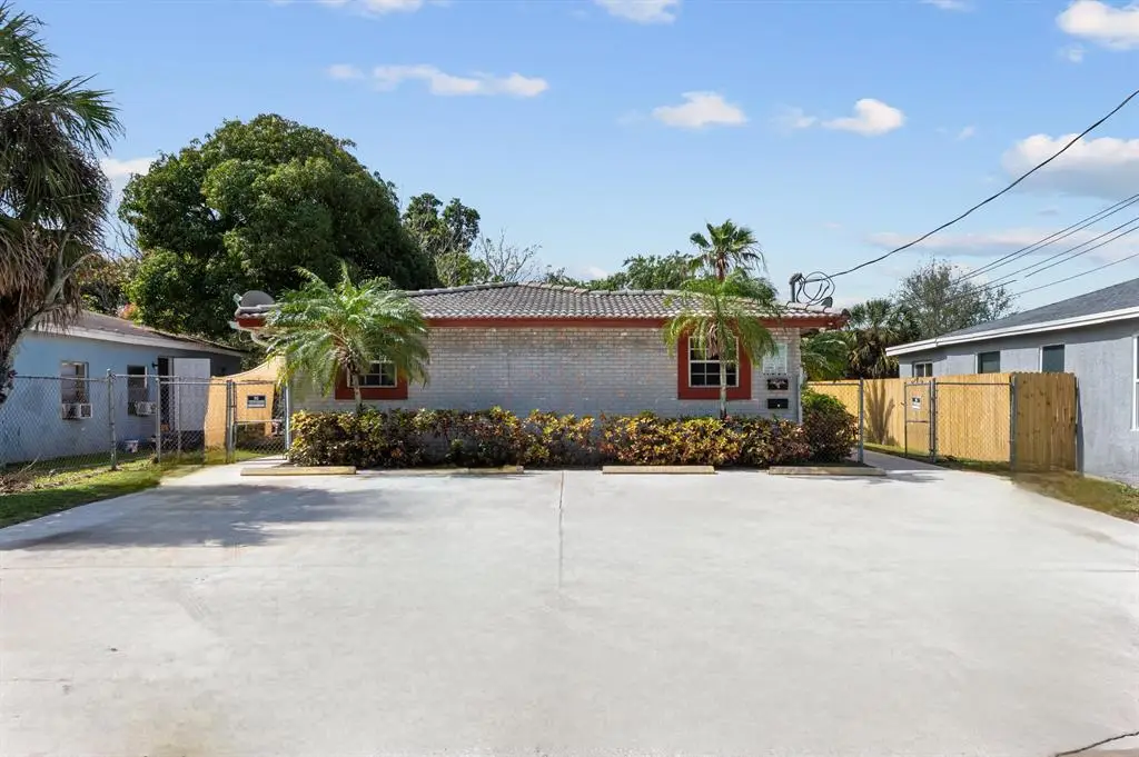 617 NW 15th Avenue, Pompano Beach, FL 33069 - #1
