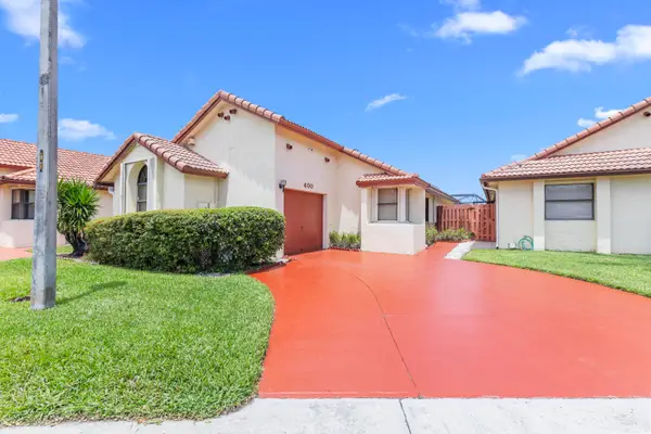 400 SW 113th Terrace, Pembroke Pines, FL 33025