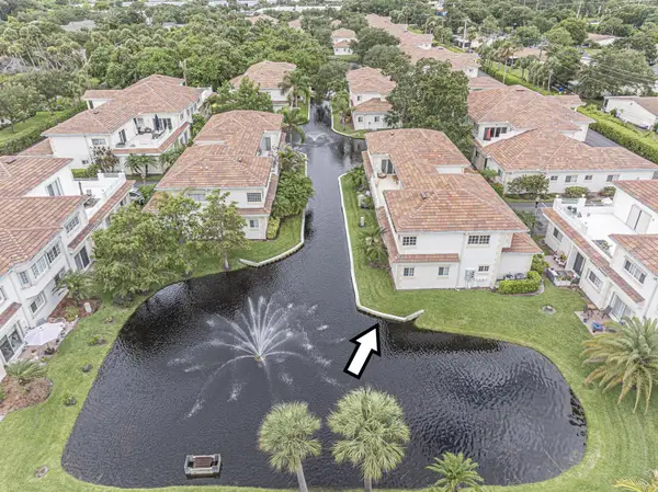 524 7th Square #101, Vero Beach, FL 32962