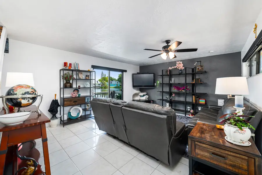 1351 NE 40th Place, Oakland Park, FL 33334 - #2