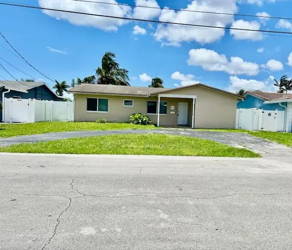 1912 NW 38th Street, Oakland Park, FL 33309