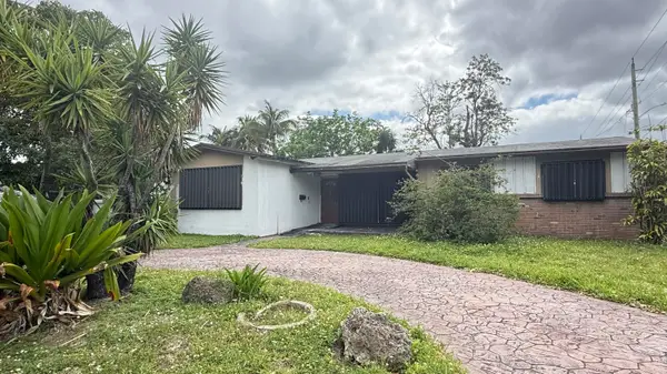 818 N 46th Avenue, Hollywood, FL 33021