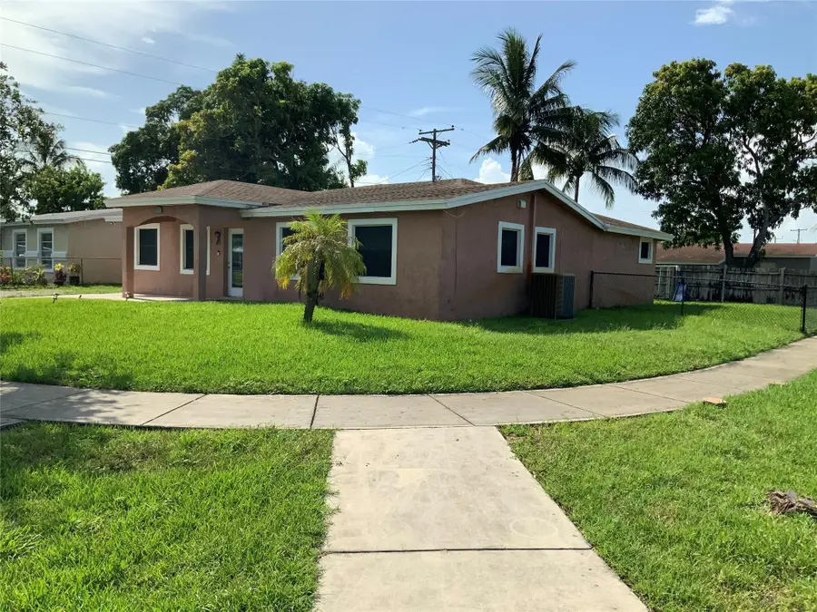3301 NW 17th Street, Lauderhill, FL 33311 - #2