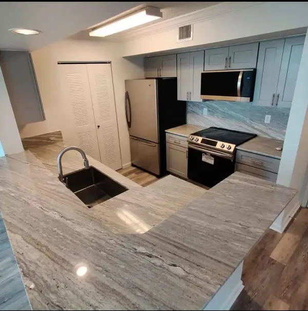 1000 Scotia Drive #506, Hypoluxo, FL 33462