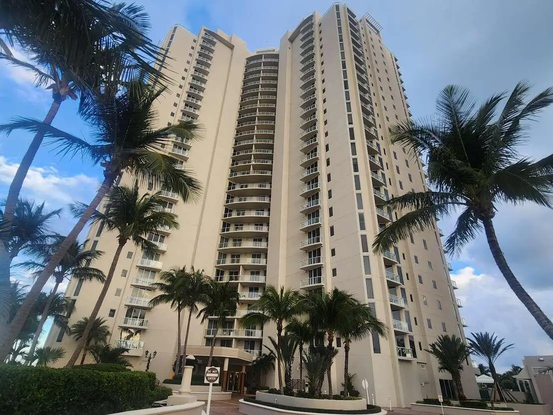Address Withheld By Seller, Riviera Beach, FL 33404 - #1