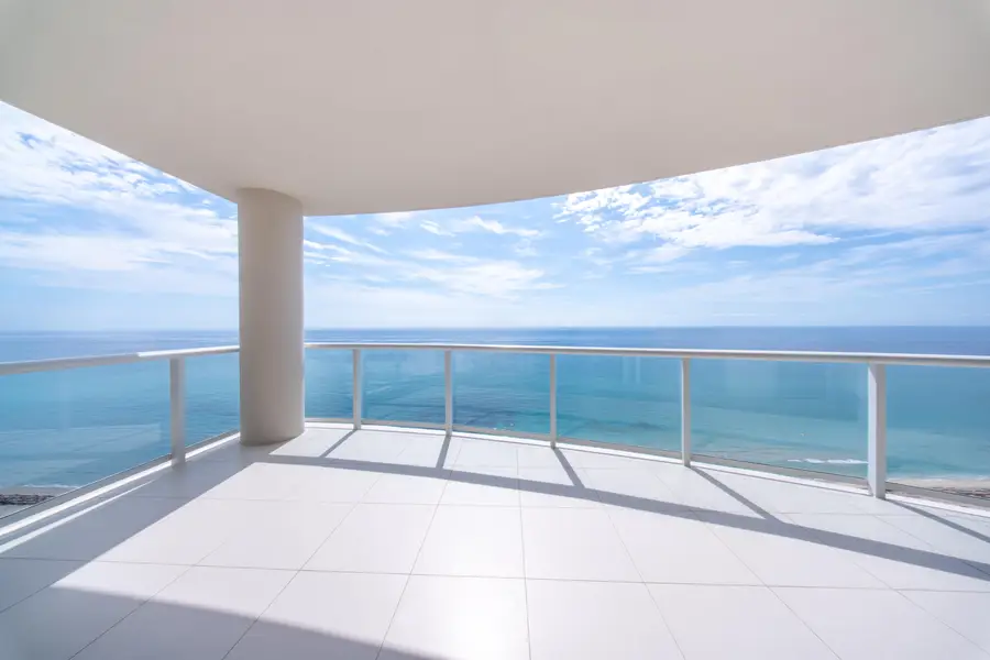 Address Withheld By Seller, Riviera Beach, FL 33404 - #2