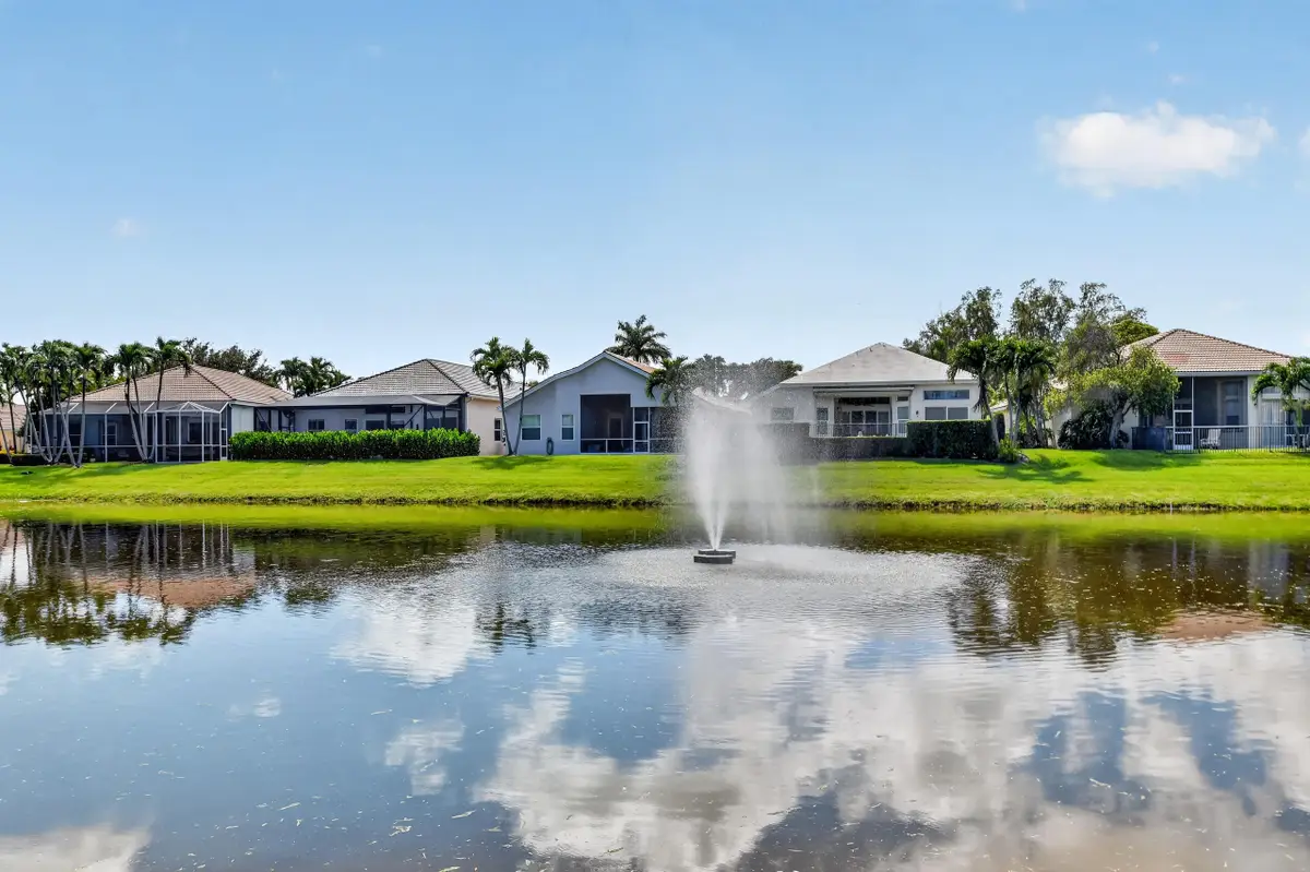 109 Palm Circle, Atlantis, FL 33462 - #1