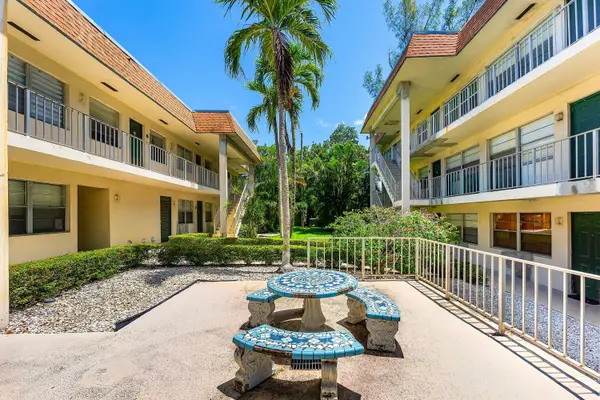 340 NW 19th Street #2020, Boca Raton, FL 33432