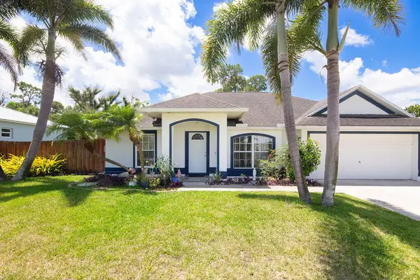 1634 SW Duclair Avenue, Port St Lucie, FL 34953