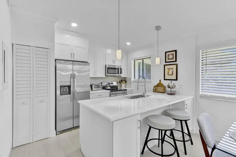 106 Club Drive, Palm Beach Gardens, FL 33418 - #3