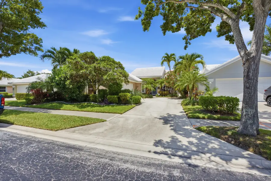 2319 Saratoga Bay Drive, West Palm Beach, FL 33409 - #2