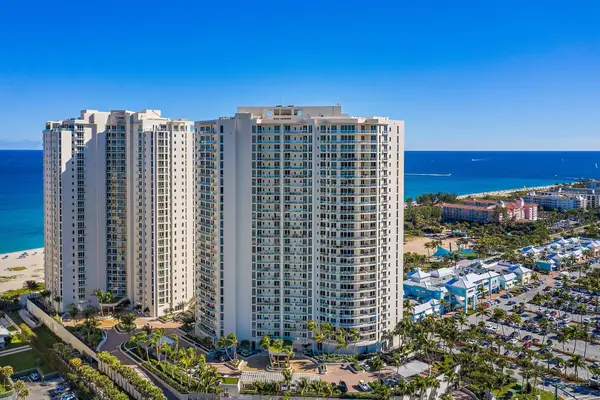 2700 N Ocean Drive #Ph-1b, Riviera Beach, FL 33404