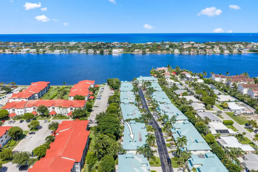 131 Barefoot Cove, Hypoluxo, FL 33462 - #2