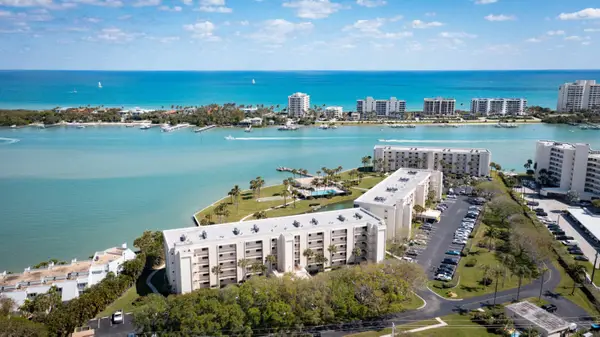 300 Intracoastal Place #403, Jupiter, FL 33469