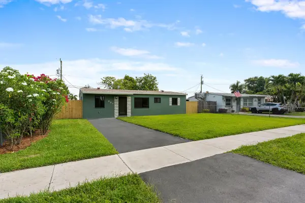 321 NE 59th Street, Oakland Park, FL 33334
