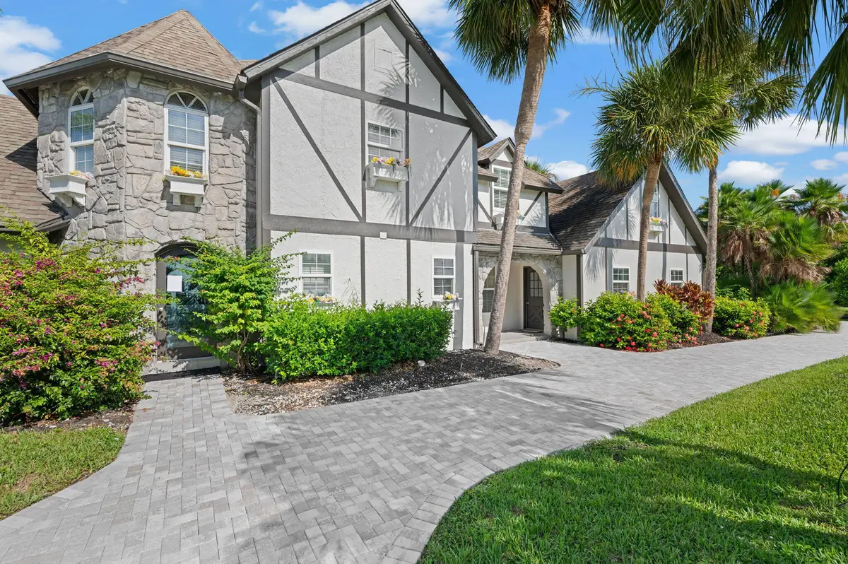 121 Queen Eugenia Court, Hutchinson Island, FL 34949 - #1