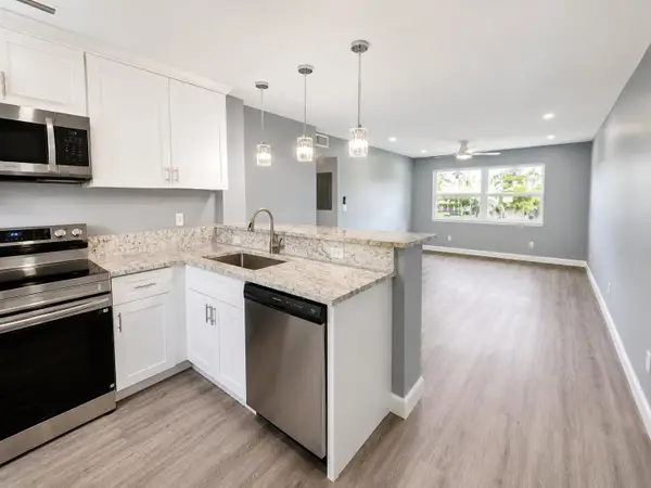 Address Withheld By Seller, Coral Springs, FL 33065