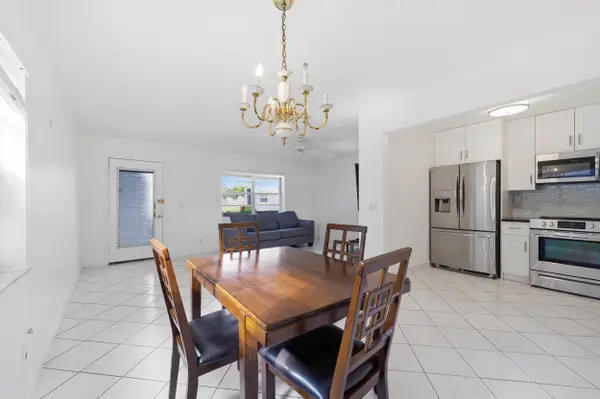 249 Burgundy F, Delray Beach, FL 33484