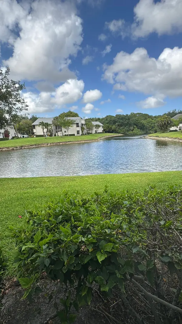 3733 NW 35th Street #16108, Coconut Creek, FL 33066