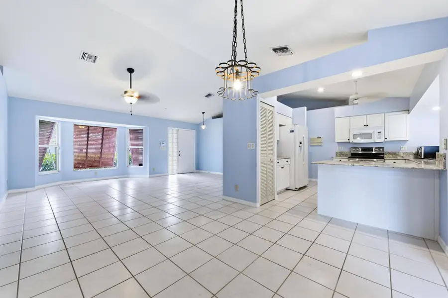560 N Cypress Drive, Jupiter, FL 33469 - #2