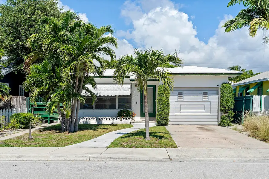 215 N M Street, Lake Worth Beach, FL 33460 - #3